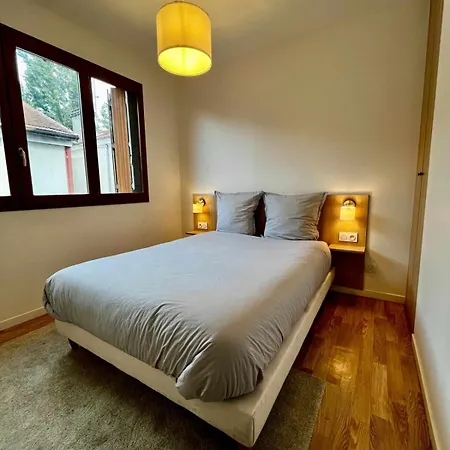 Apartman Large With Balcony - Stade De France Saint-Denis