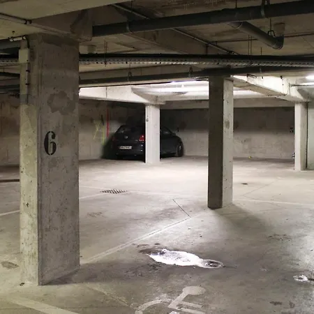 Large With Balcony - Stade De France Apartment *